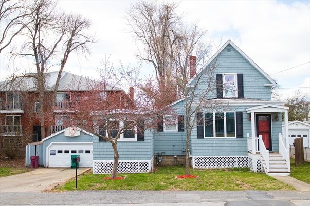 Attached, Detached Garage, Exterior, Facade, Queen Anne Victorian