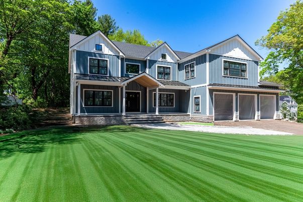 Backyard, Exterior, Facade, Farmhouse
