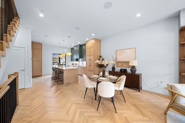 Dining room, Interior, Kitchen, Pendant Lights, Recessed Lighting, Wood Texture Flooring