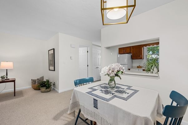 Dining room, Interior