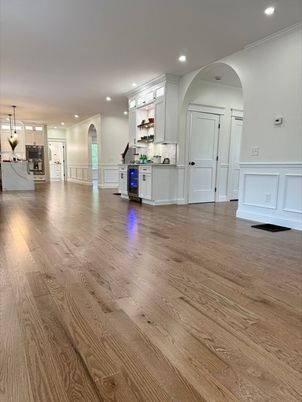 Interior, Pendant Lights, Recessed Lighting, Wood Texture Flooring