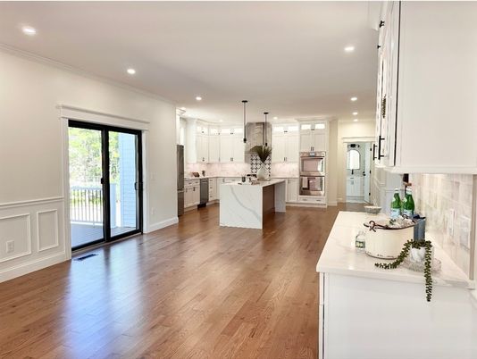 Interior, Kitchen, Marble Walls, Pendant Lights, Recessed Lighting, Wood Texture Flooring