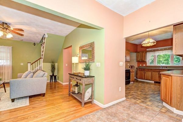 Interior, Kitchen, Pendant Lights, Wood Texture Flooring