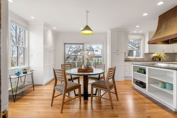 Dining room, Interior, Kitchen, Pendant Lights, Recessed Lighting, Wood Texture Flooring