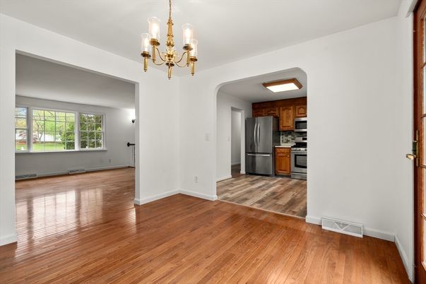 Chandelier, Empty room, Interior, Kitchen, Stainless Steel Appliances, Wood Texture Flooring
