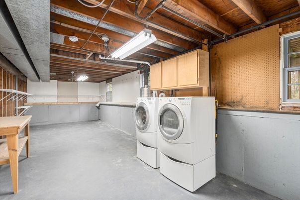Interior, Washer, Wooden Beams, Wooden Ceilings