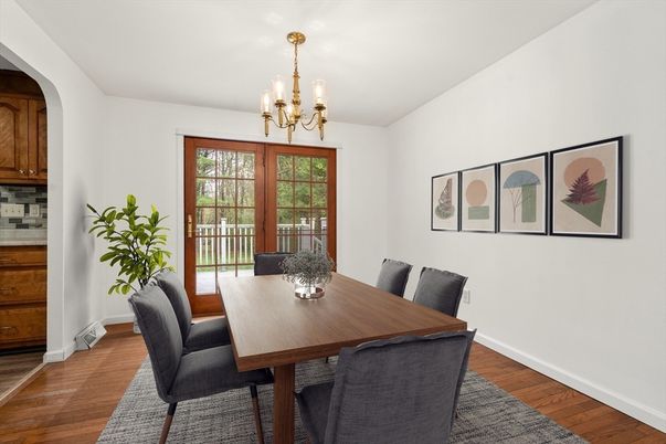 Chandelier, Dining room, Interior, Wood Texture Flooring