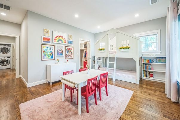 Dining room, Interior, Recessed Lighting, Washer, Wood Texture Flooring