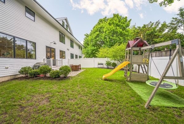 Backyard, Exterior, Playground