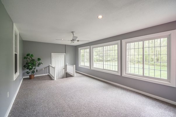 Empty room, Interior, Recessed Lighting