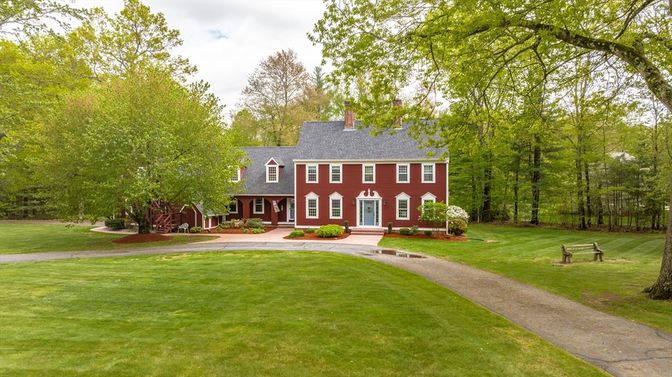 Backyard, Exterior, Facade, Georgian
