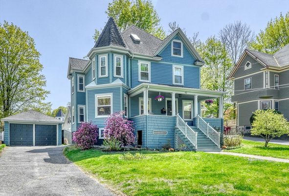 Detached Garage, Exterior, Facade, Queen Anne Victorian