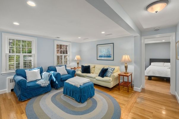 Bedroom, Interior, Living room, Recessed Lighting, Wood Texture Flooring