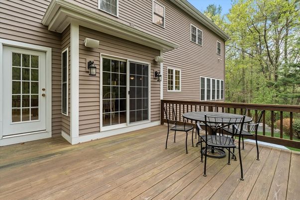 Exterior, Wood Texture Flooring