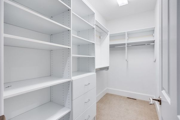 Interior, Walk-in Closets