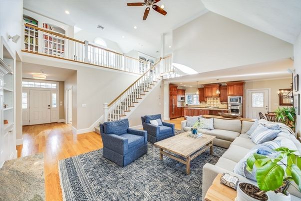 Interior, Kitchen, Living room, Pendant Lights, Recessed Lighting, Stainless Steel Appliances, Wood Texture Flooring