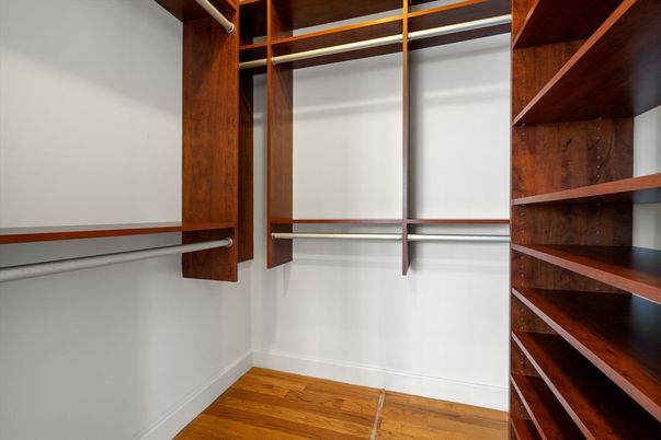 Interior, Walk-in Closets, Wood Texture Flooring