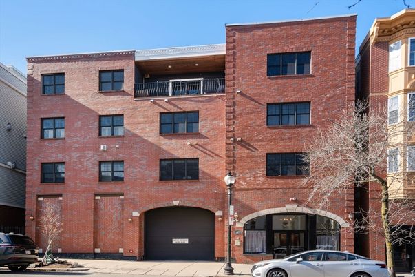 Attached, Exterior, Facade, Brick Facade, Rowhouse