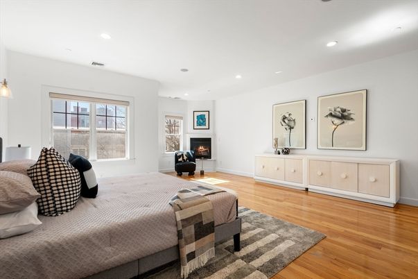 Bedroom, Fireplace, Interior, Recessed Lighting, Wood Texture Flooring