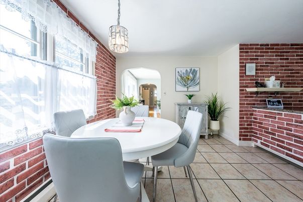 Dining room, Interior, Pendant Lights, Stone Walls