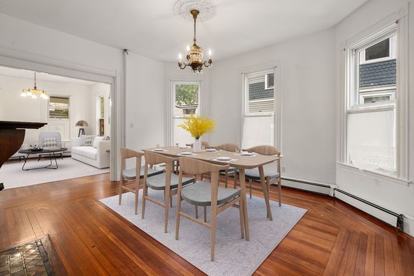 Chandelier, Dining room, Interior, Living room, Pendant Lights, Wood Texture Flooring
