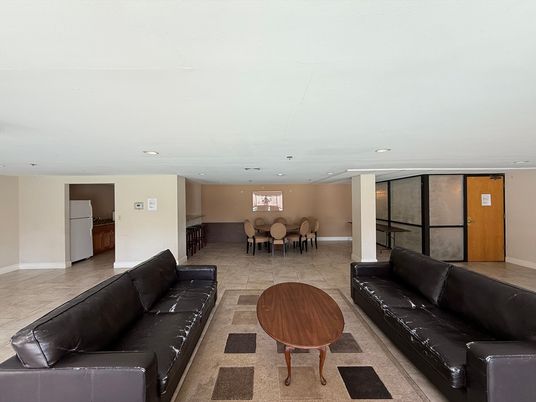 Dining room, Interior, Living room, Recessed Lighting