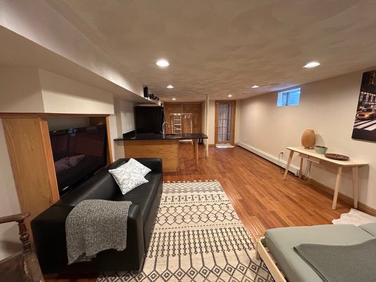 Interior, Washer, Wood Texture Flooring