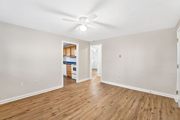 Empty room, Interior, Kitchen, Wood Texture Flooring