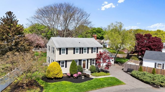 Backyard, Exterior, Facade, Georgian
