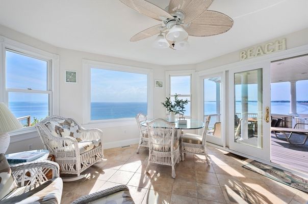 Dining room, Interior, Sun Room, Water