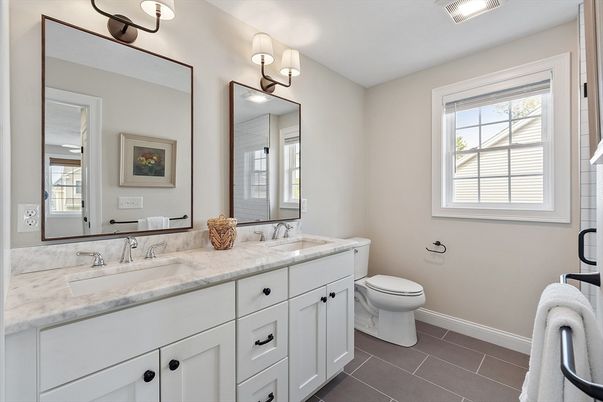 Bathroom, Dual Sink Vanities, Interior