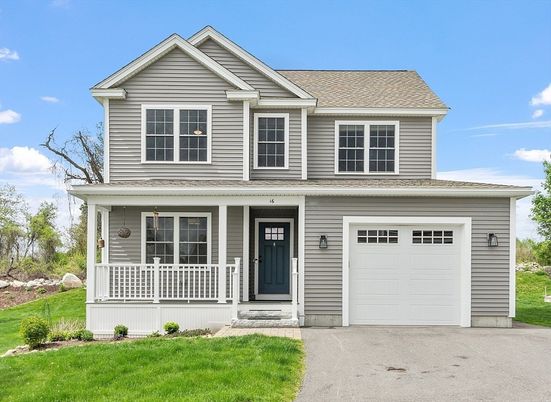 Attached, Exterior, Facade, Farmhouse