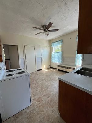 Empty room, Interior, Kitchen