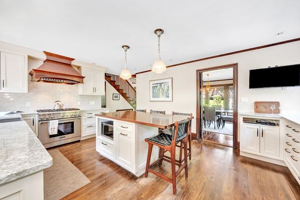 Dining room, Interior, Kitchen, Pendant Lights, Wood Texture Flooring