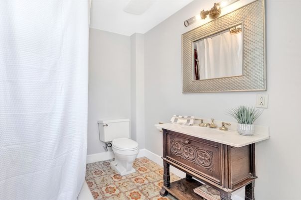 Bathroom, Interior