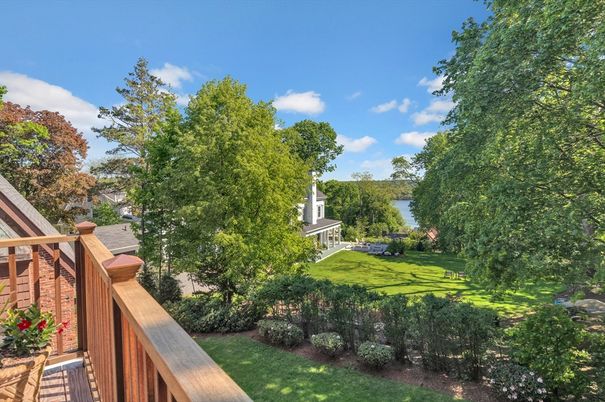 Backyard, Exterior, Water
