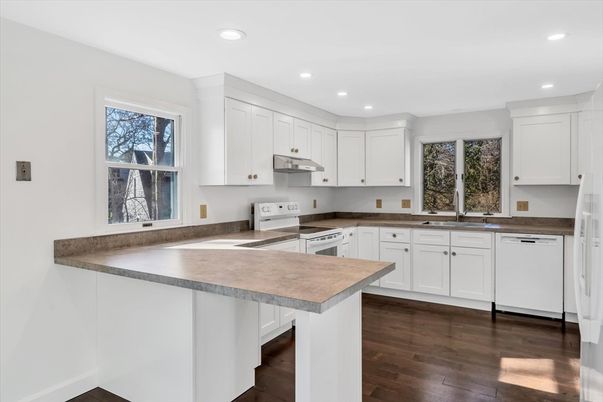 Interior, Kitchen, Recessed Lighting, Wood Texture Flooring