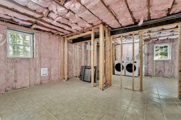 Empty room, Interior, Washer