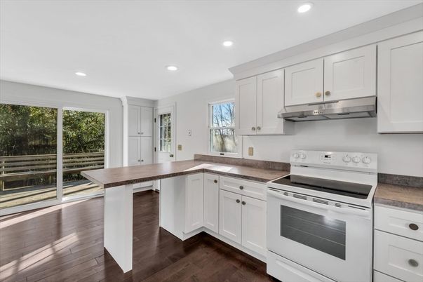 Interior, Kitchen, Recessed Lighting, Wood Texture Flooring