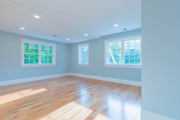 Empty room, Interior, Recessed Lighting, Wood Texture Flooring