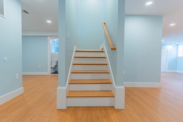 Interior, Recessed Lighting, Wood Texture Flooring