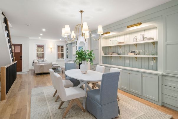 Chandelier, Dining room, Interior, Living room, Recessed Lighting, Wood Texture Flooring