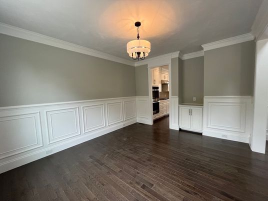 Chandelier, Empty room, Interior, Wood Texture Flooring