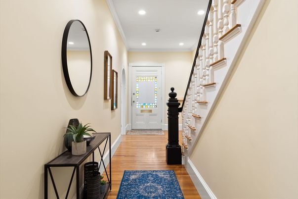 Interior, Recessed Lighting, Wood Texture Flooring