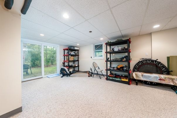 Fitness Equipment, Interior, Recessed Lighting