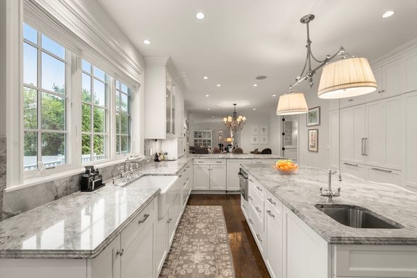 Chandelier, Interior, Kitchen, Pendant Lights, Recessed Lighting, Stainless Steel Appliances, Wood Texture Flooring