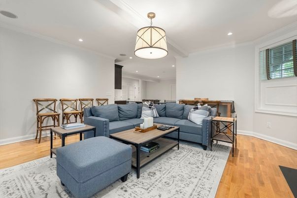 Interior, Living room, Pendant Lights, Recessed Lighting, Wood Texture Flooring