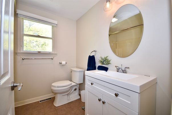 Bathroom, Interior