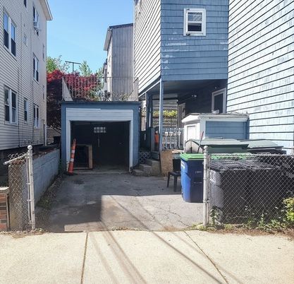 Attached, Detached Garage, Exterior, Facade, None