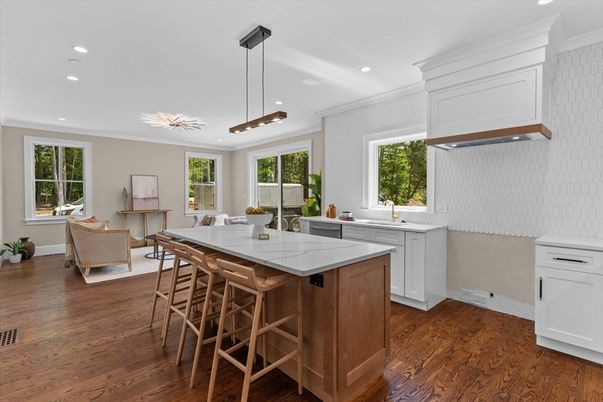 Interior, Kitchen, Pendant Lights, Recessed Lighting, Wood Texture Flooring